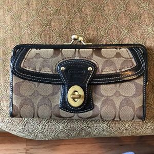 COACH gorgeous wallet (13 years old!)